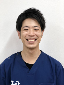 成舞 宏治